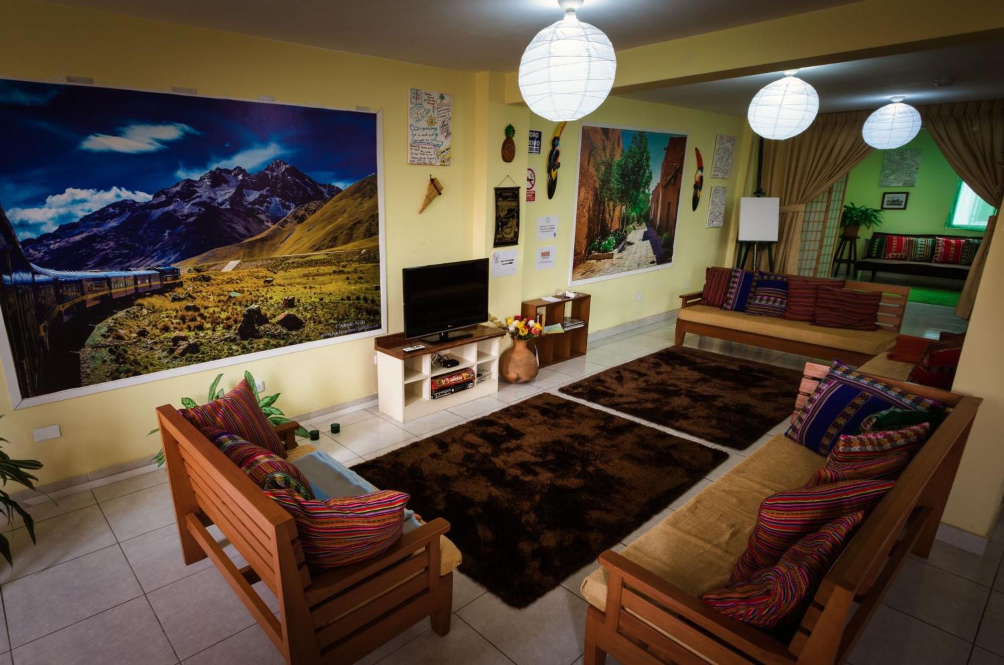 A Pousada Mama Backpackers Lima Exterior foto